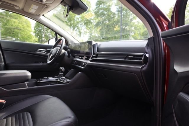 Used 2023 Red Kia SX-Prestige image 42