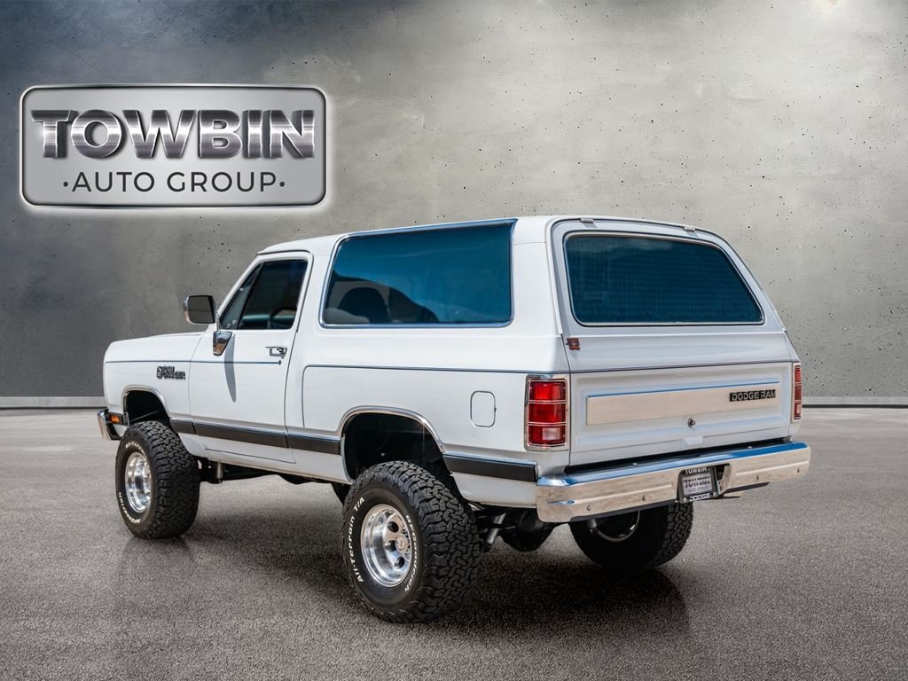 Used 1988  Dodge 100 image 6