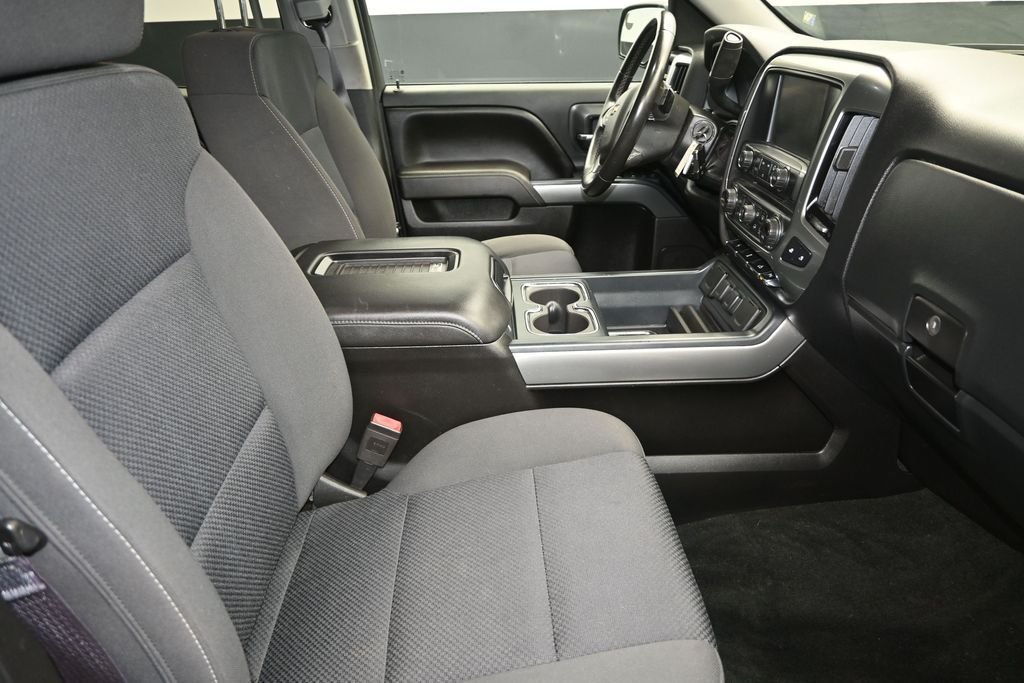 Used 2017 Gray Chevrolet LT image 23