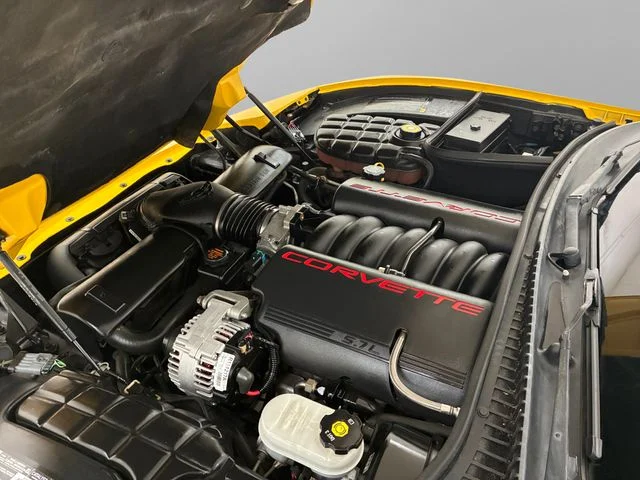Used 2003 Yellow Chevrolet CONVERTIBLE image 10