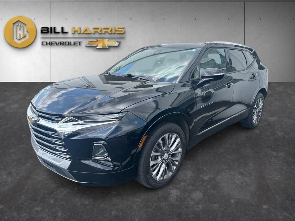 Used 2020 Black Chevrolet Premier image 1