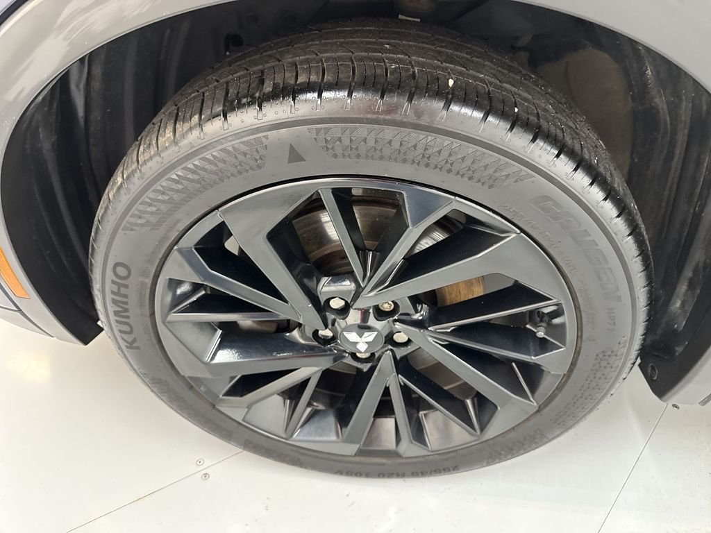 Used 2022 Cosmic Blue Metallic Mitsubishi  image 31