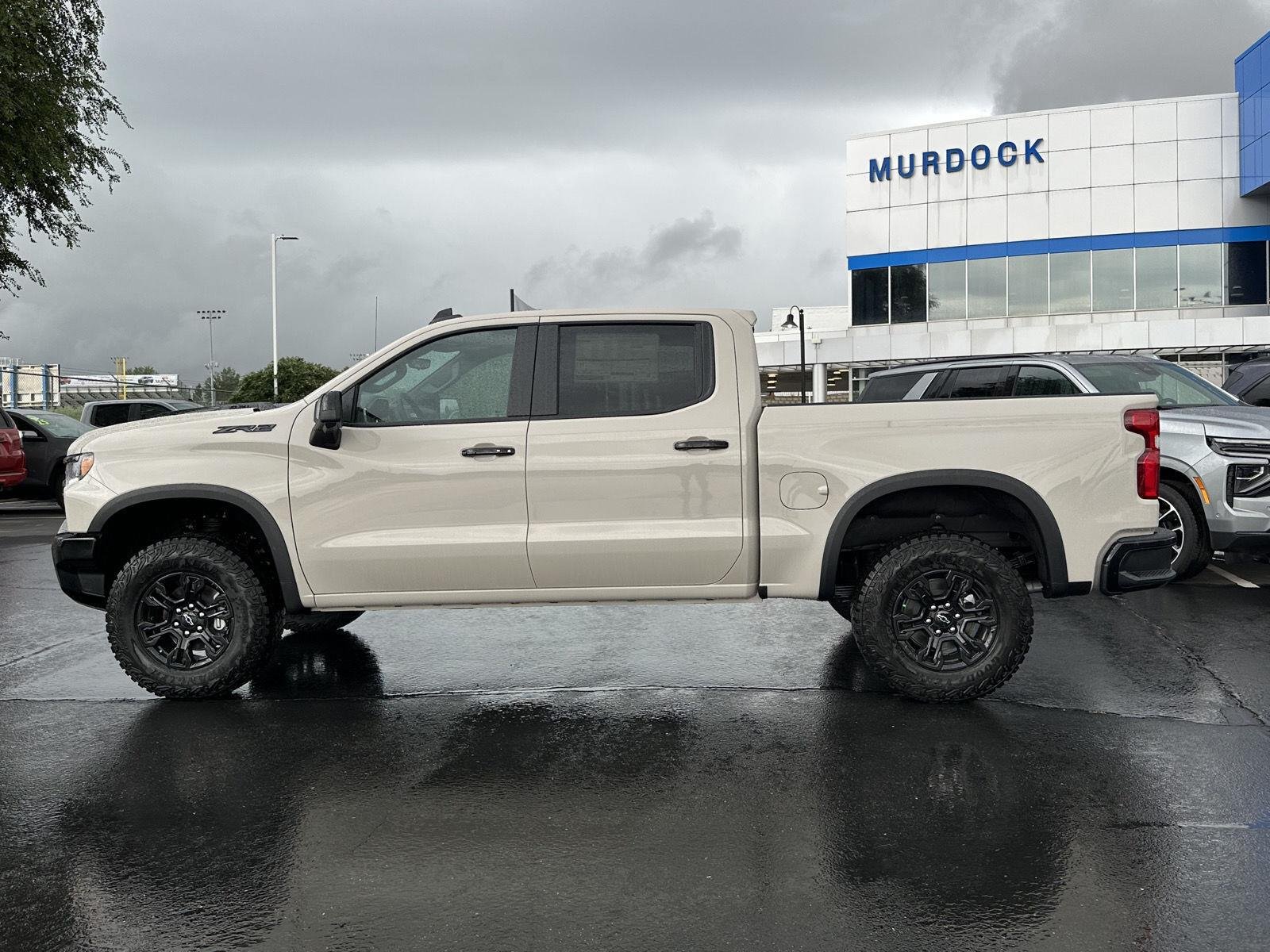New 2026 White Sands Chevrolet ZR2 image 13