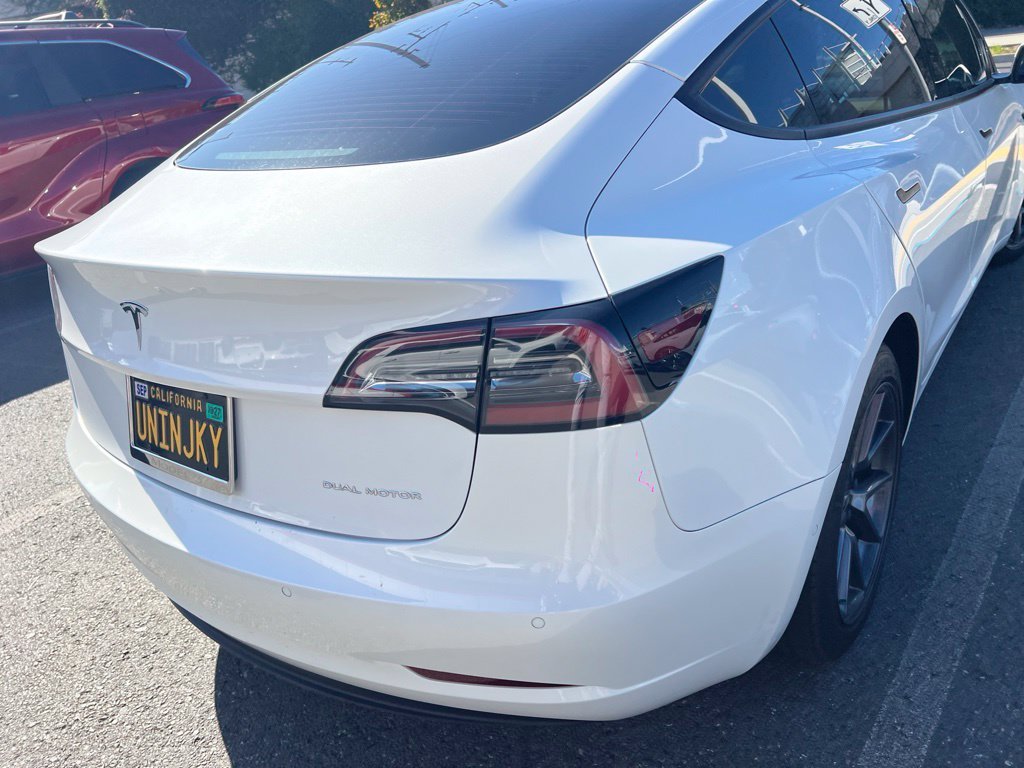 Used 2021 White Tesla Long Range image 11