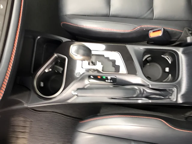 Used 2018 White Toyota SE image 18