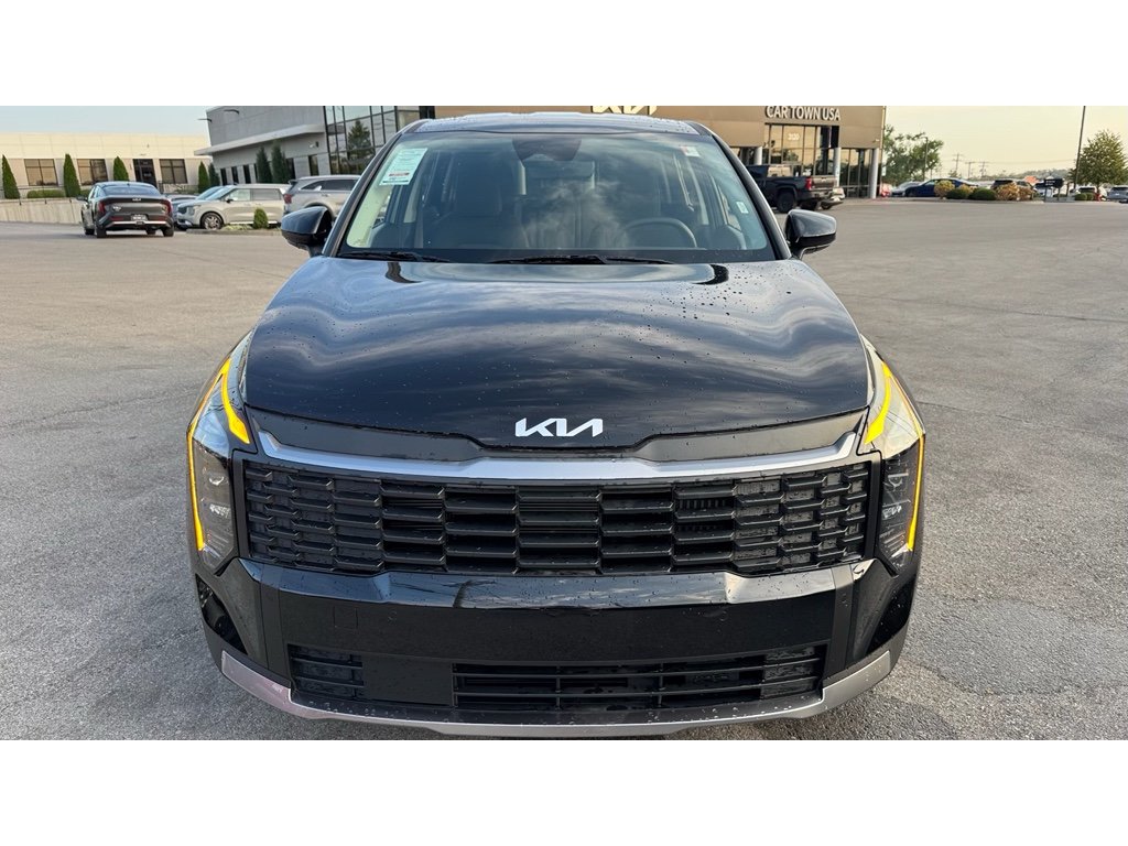 New 2026 Fusion Black Kia LX image 30