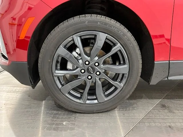 Used 2022 Red Chevrolet RS image 23