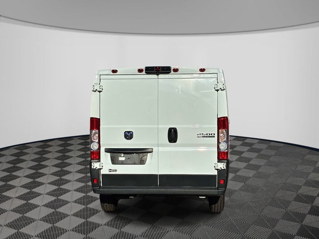 Used 2025 White Ram Base image 6