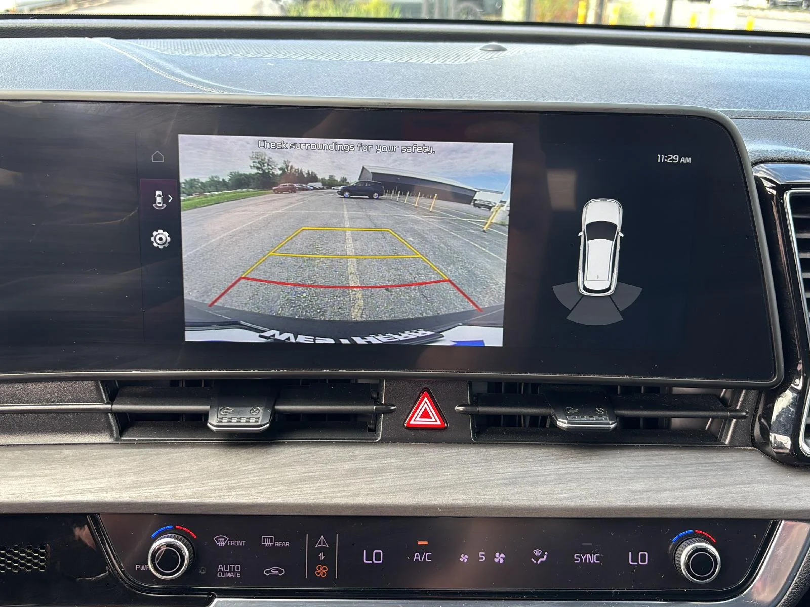 Used 2023  Kia X-Line image 19