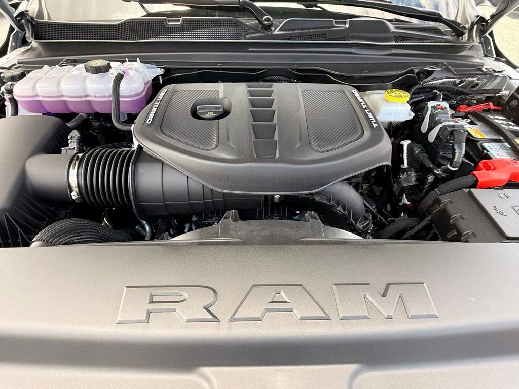 New 2026 Silver Zynith Exterior Paint RAM Tungsten image 35