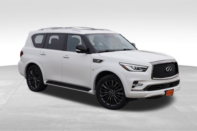 Certified Used 2020 White INFINITI LUXE image 1