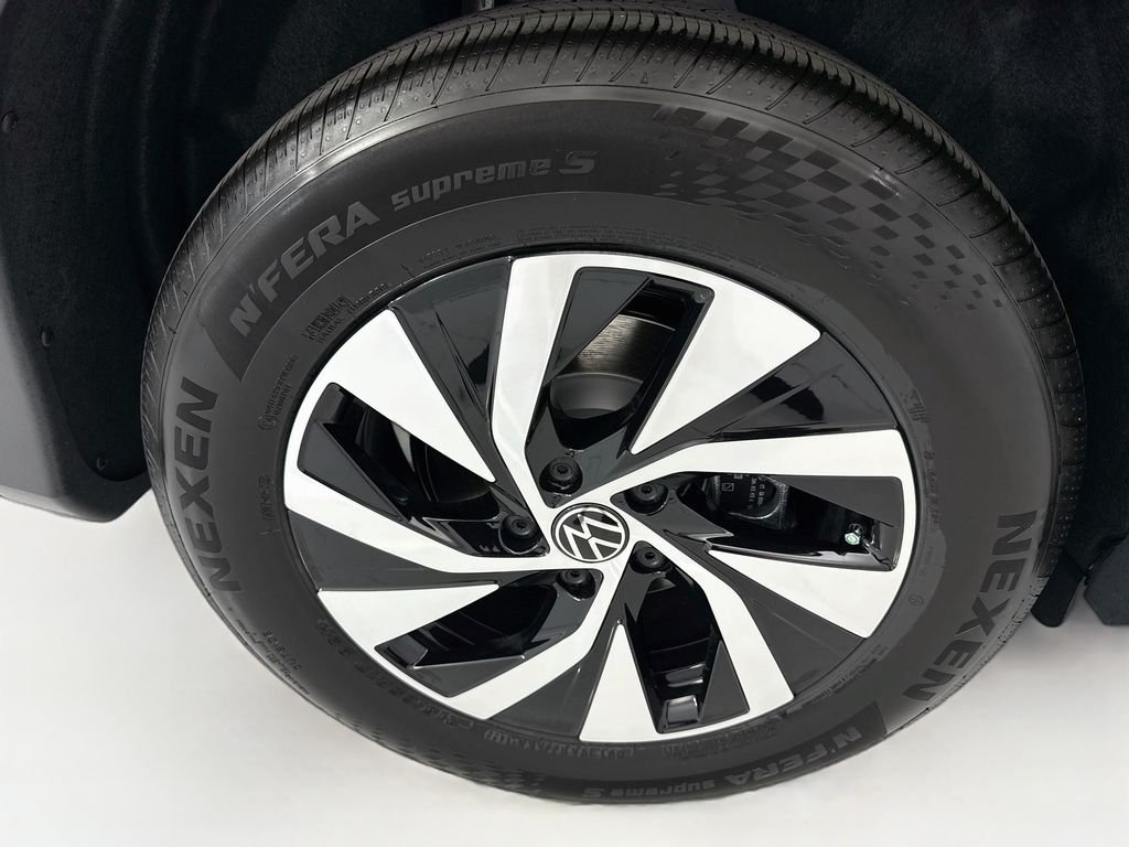 New 2026 Pure White Volkswagen 2.0T S image 31