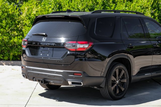 Used 2025 Black Honda Black Edition image 10