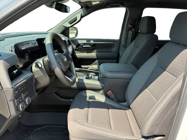 2026 Chevrolet Suburban LS - Photo 11