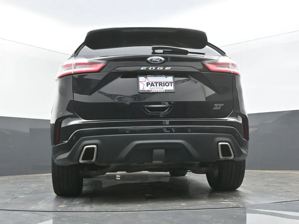 Used 2022 Black Ford ST image 38