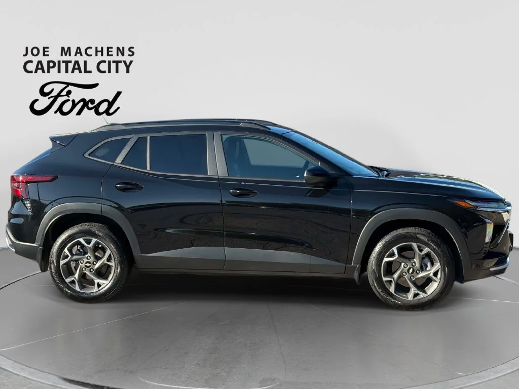 Used 2026 Mosaic Black Metallic Chevrolet LT image 4