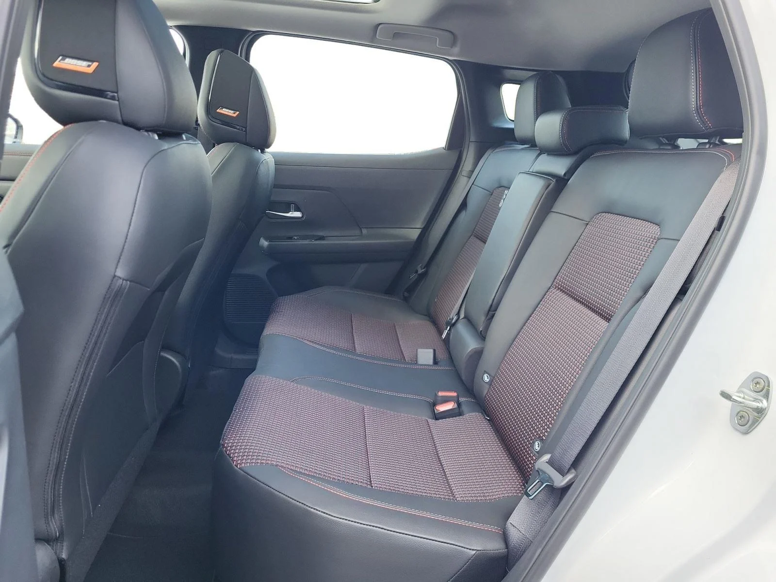 2026 Nissan KICKS SR AWD - Photo 21