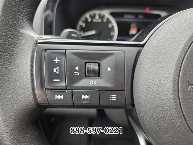 Used 2022 Gray Nissan S image 29