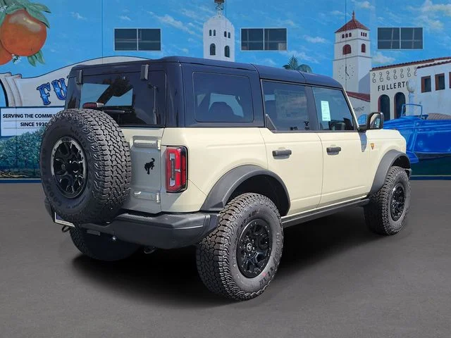 New 2026 Desert Sand Ford Badlands image 4