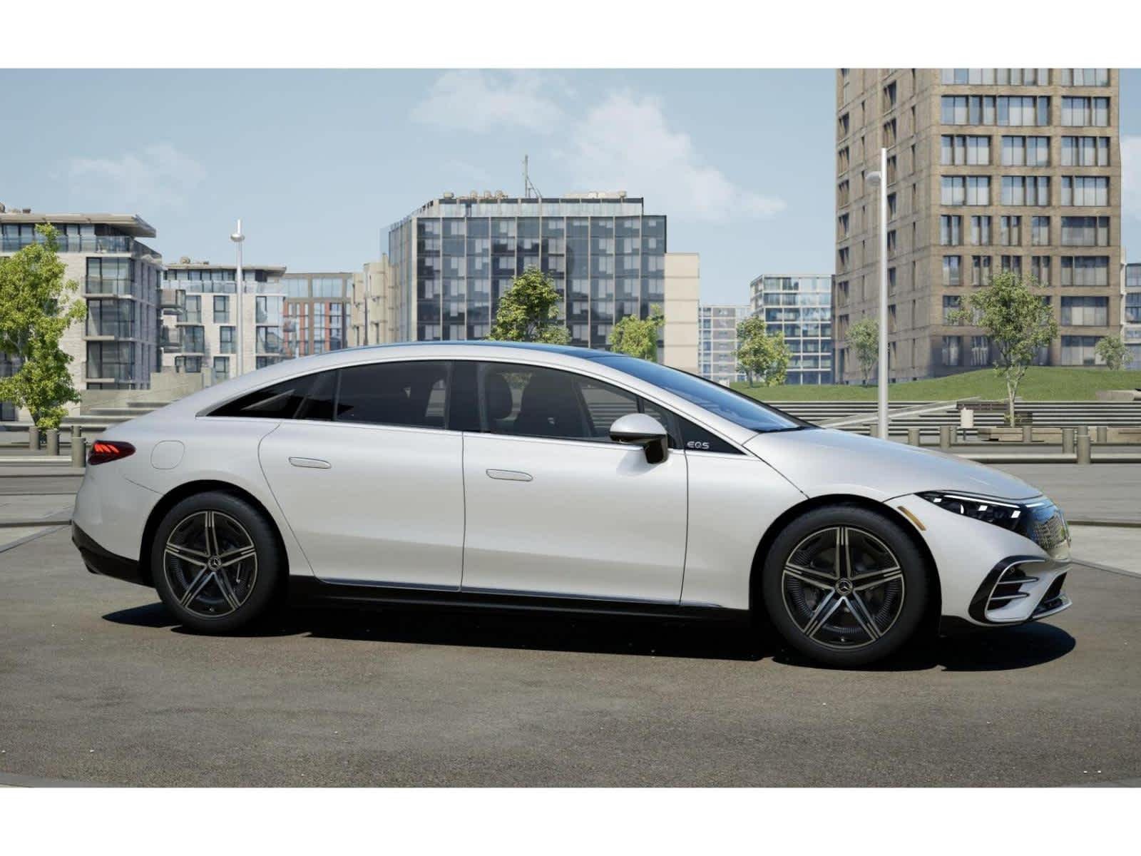 New 2026 MANUFAKTUR Moonlight White Metallic Mercedes-Benz EQS 450+ image 13