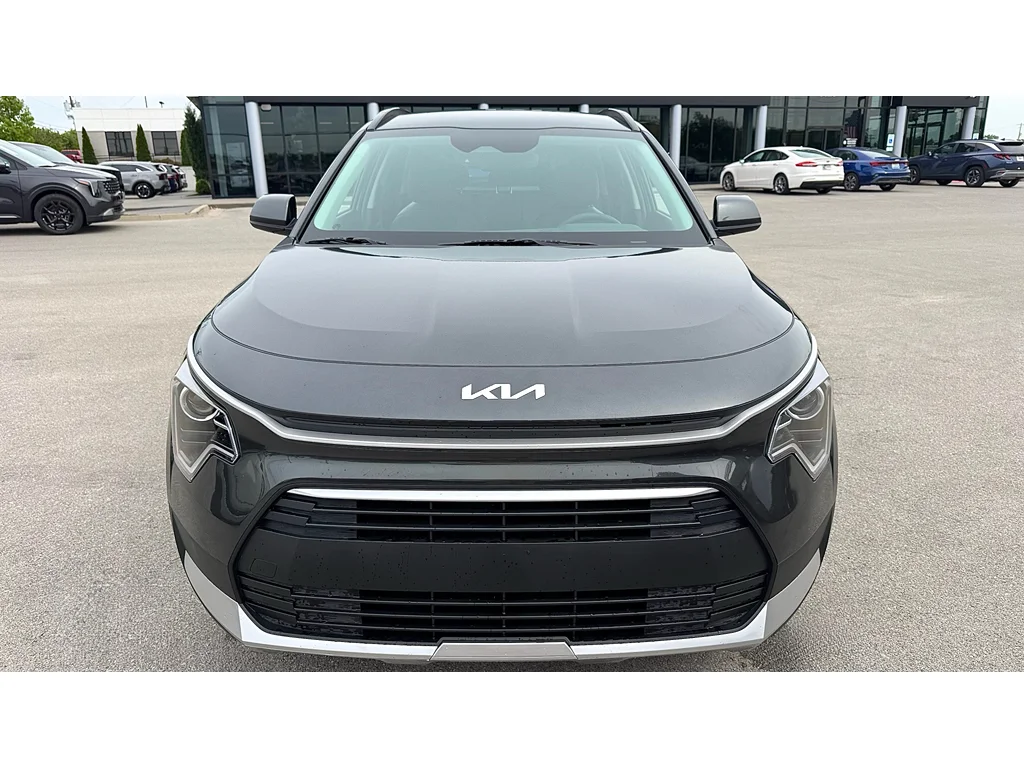 New 2026 Interstellar Gray Kia LX image 29