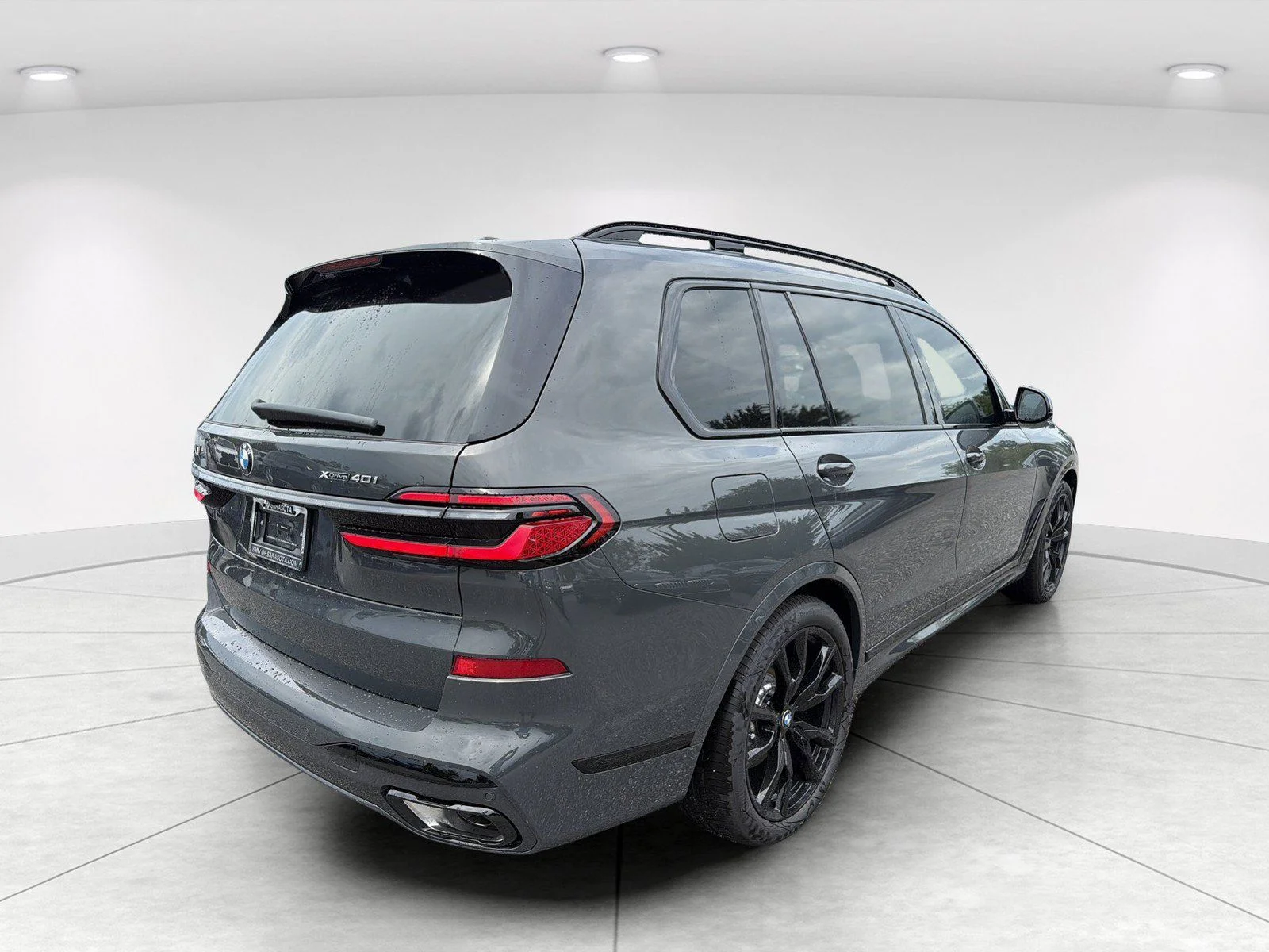 New 2027 Dravit Grey Metallic BMW xDrive40i image 4