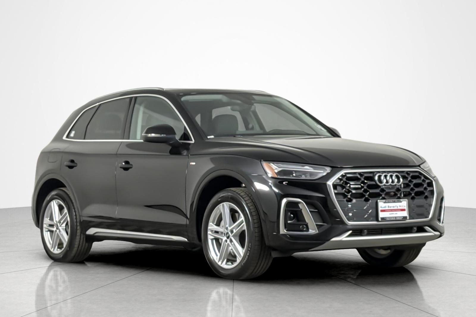 Used 2025 Mythos Black Metallic Audi S line Premium Plus 55 TFSI e quattro image 7