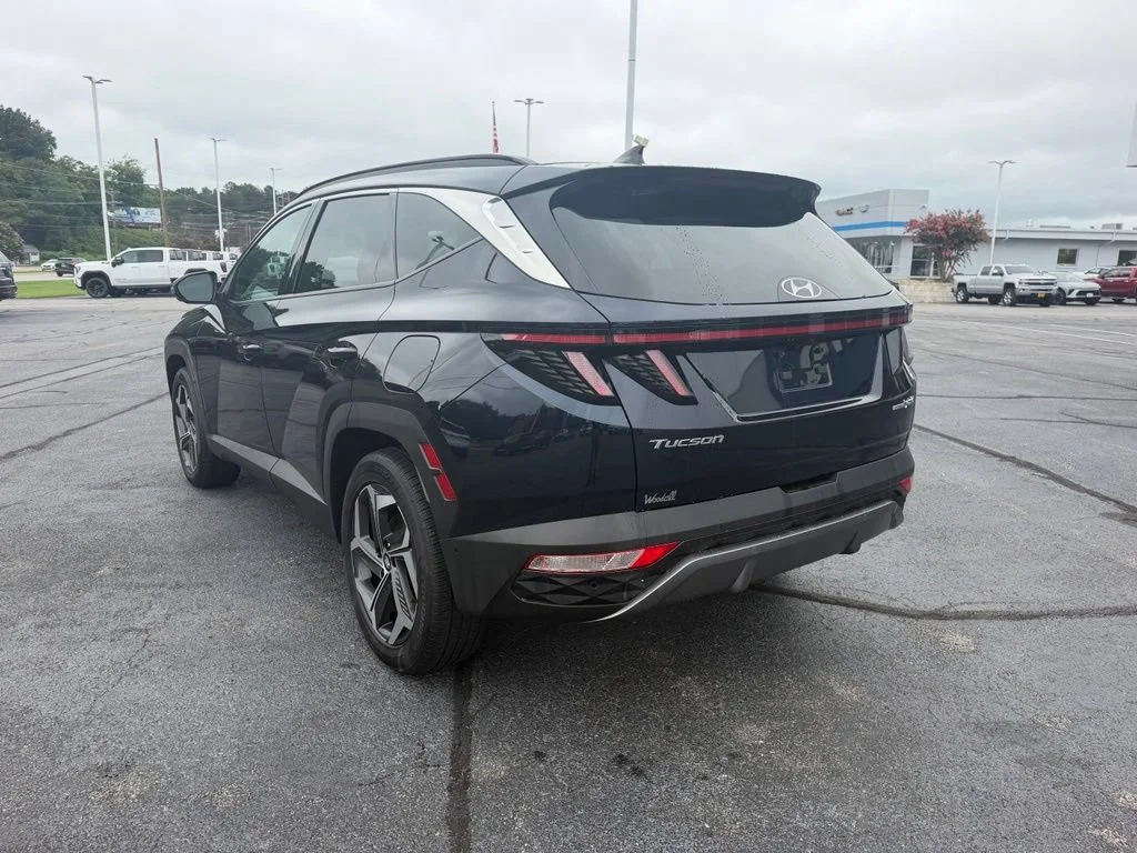Used 2022 Blue Hyundai Limited image 4