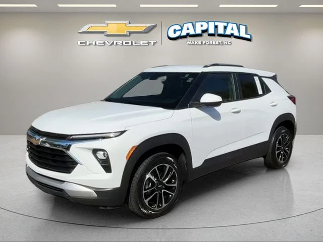 Used 2025 White Chevrolet LT image 1