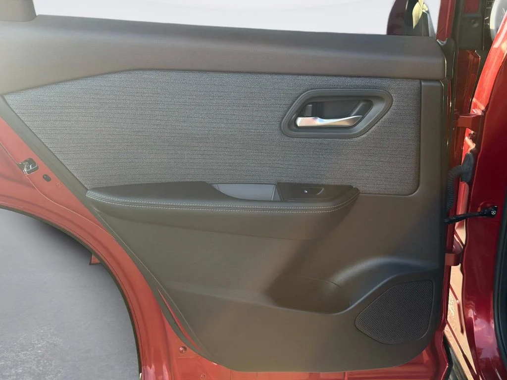 Used 2021 Red Nissan SV image 16