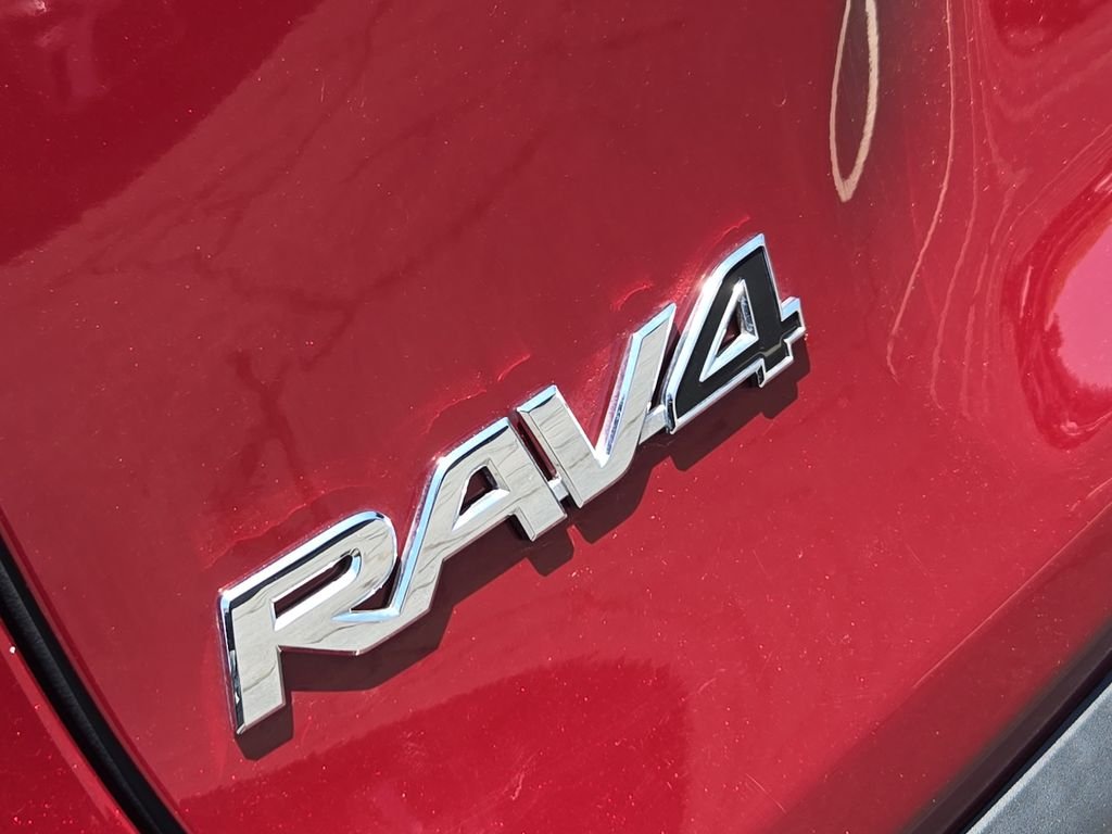 Used 2024 Red Toyota XLE Premium image 12