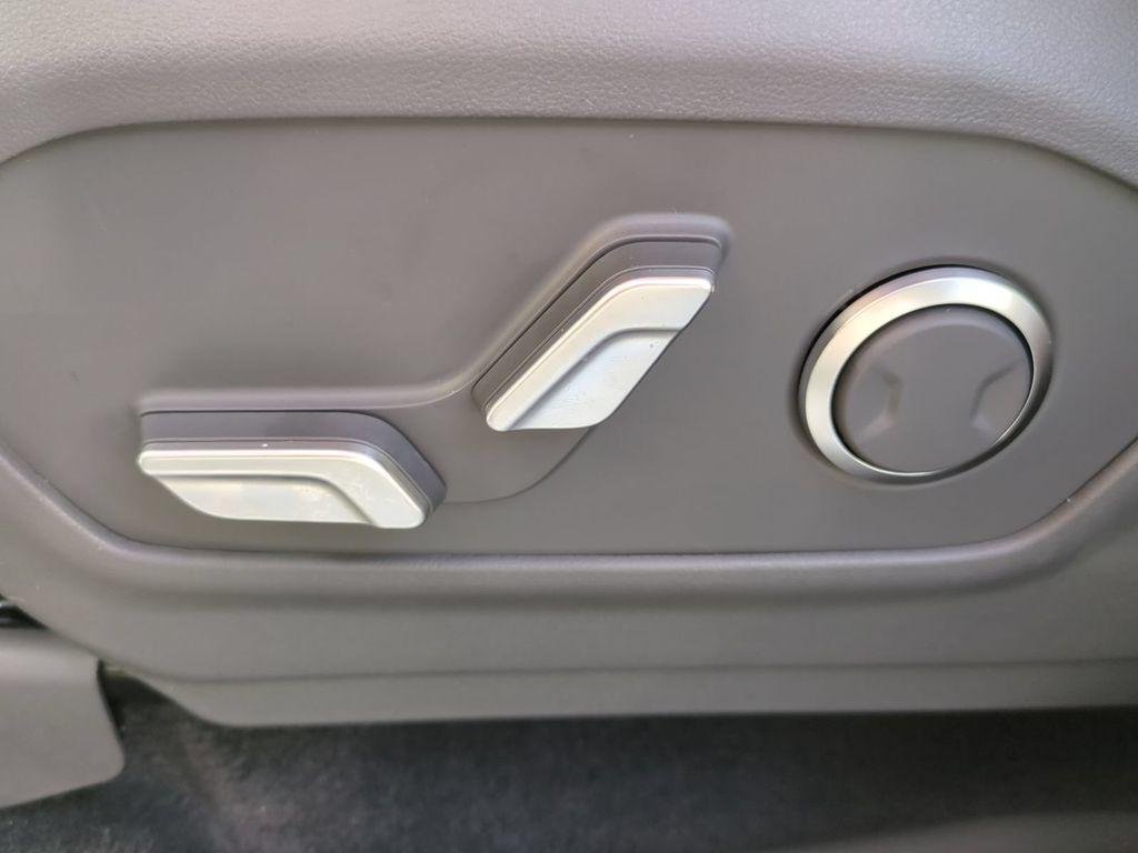 New 2026 Black Hyundai SEL image 23