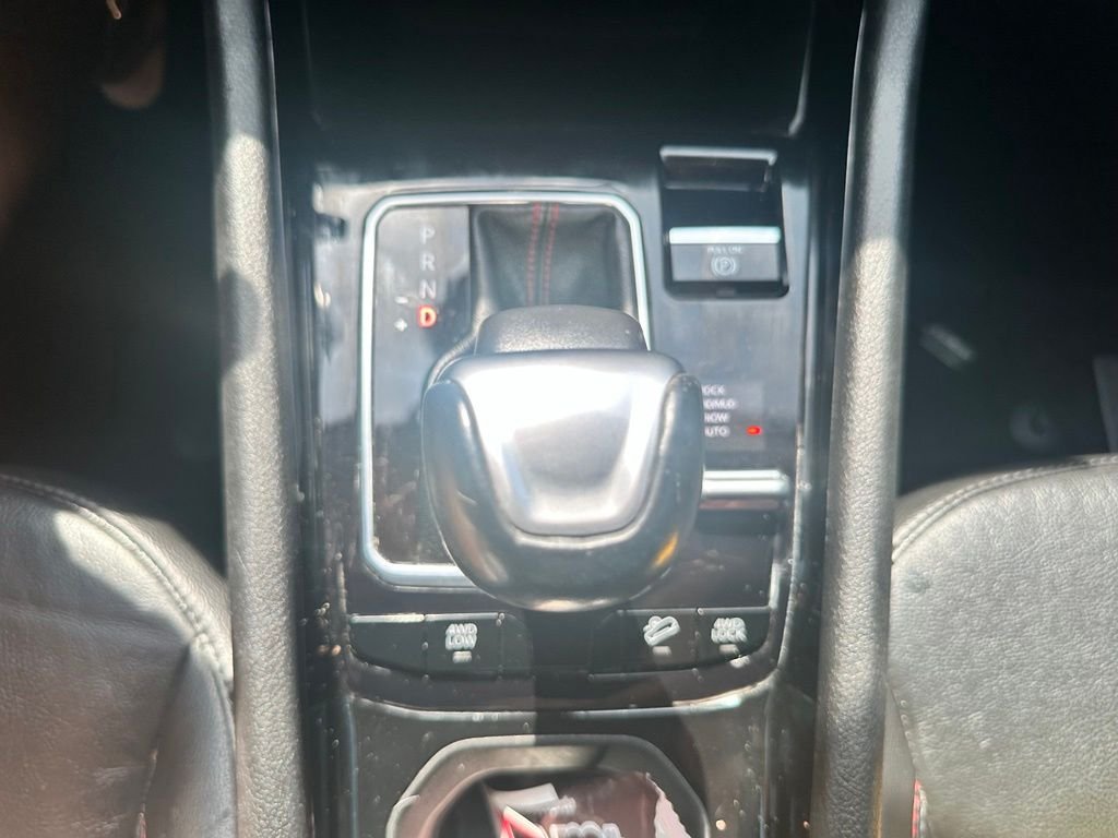Used 2022 Gray Jeep Trailhawk image 25