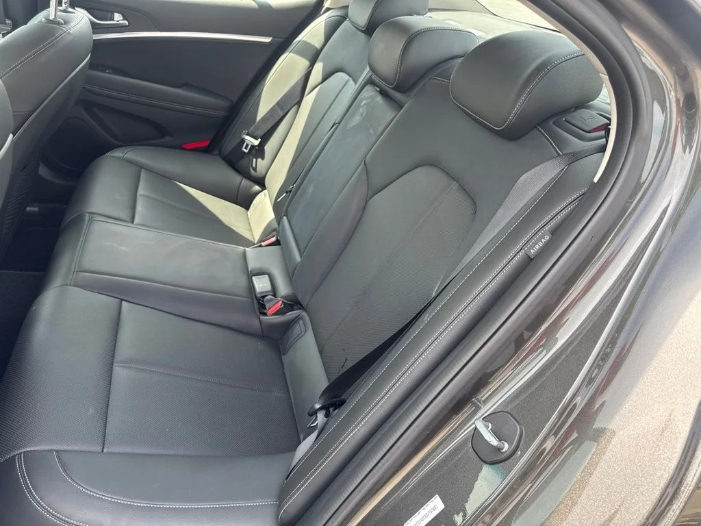 2025 GENESIS G70 Standard - Photo 29