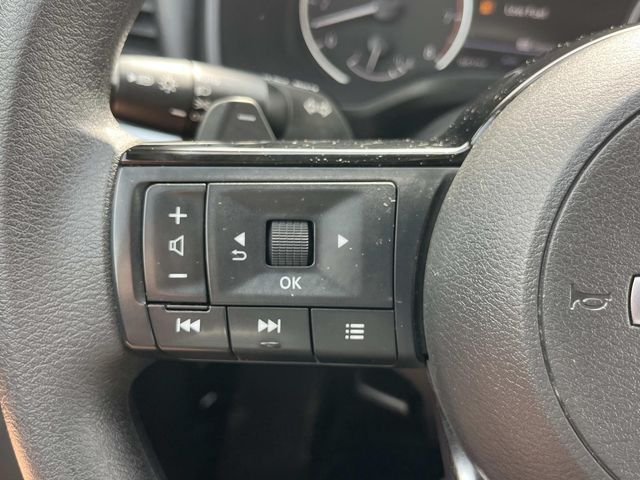 2023 Nissan Rogue SV - Photo 31