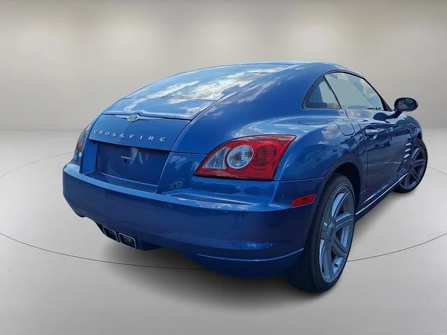 Used 2008 Blue Chrysler Limited image 6