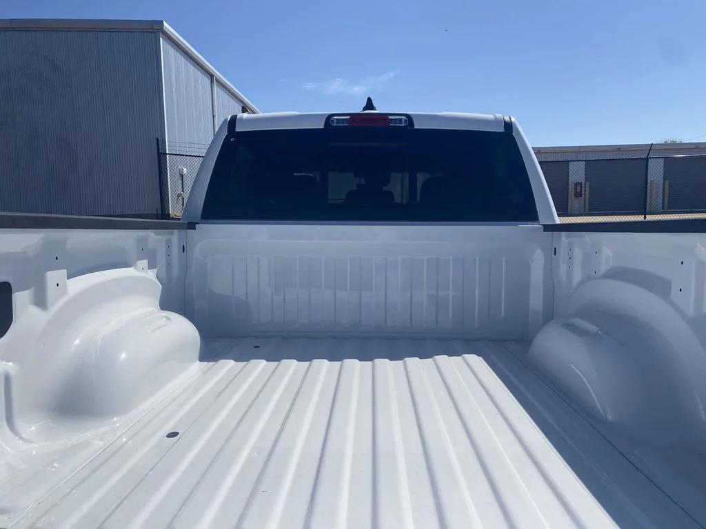 New 2026 Bright White Clear-Coat Exterior Paint RAM Warlock image 9