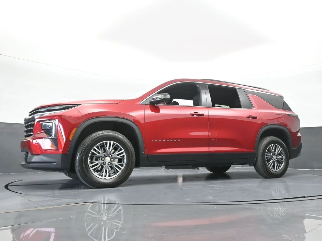 Used 2024 Radiant Red Tintcoat Chevrolet LT image 59