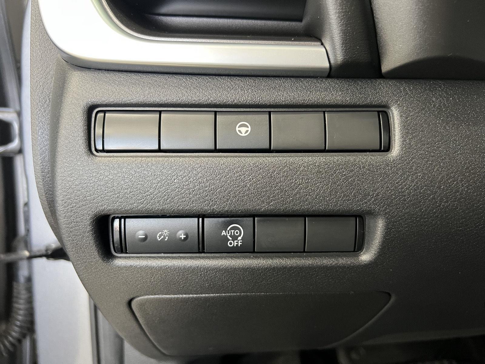 Used 2023 Gun Metallic Nissan SV image 14