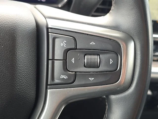 Used 2025 Red Chevrolet LTZ image 41