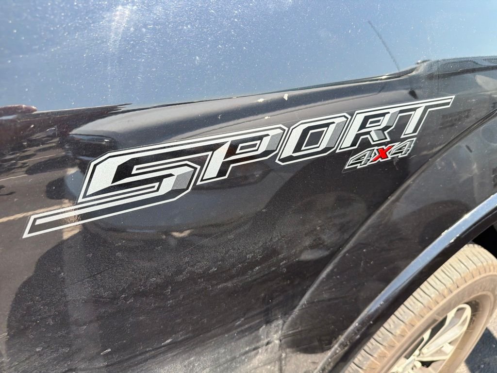 Used 2020 Black Ford XLT image 5