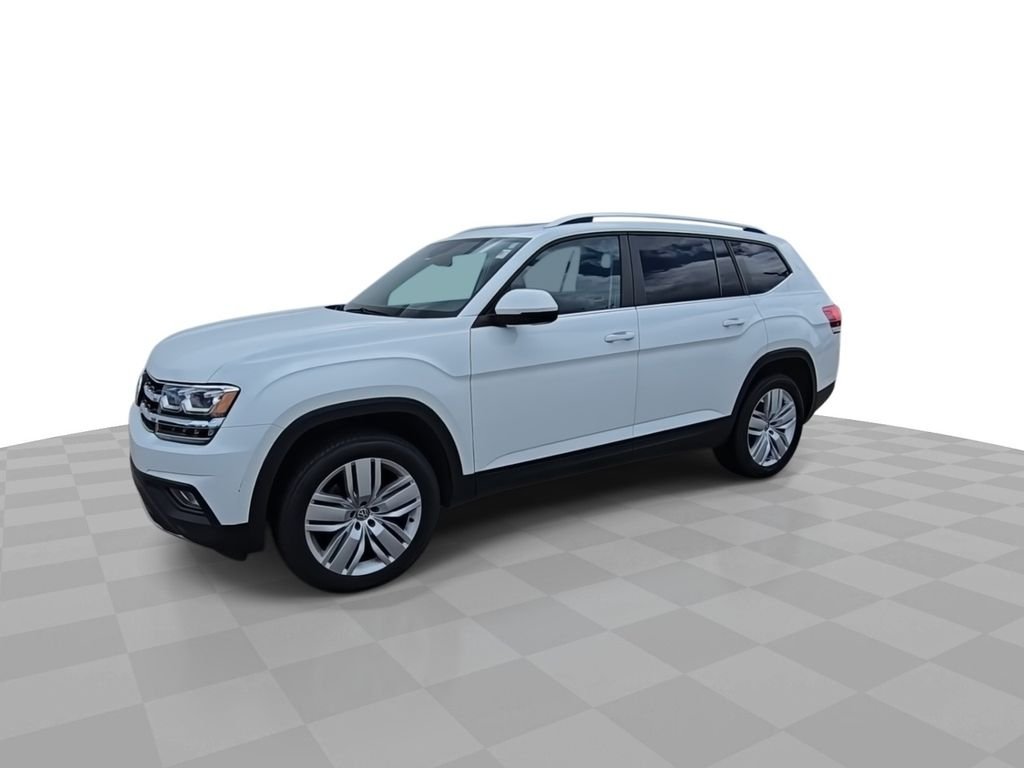 Used 2019 White Volkswagen 3.6L V6 SE image 4