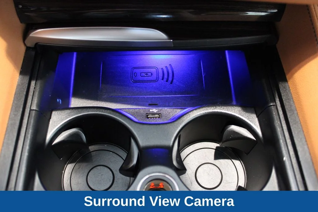 Used 2021 Black Sapphire Metallic BMW 530i image 17