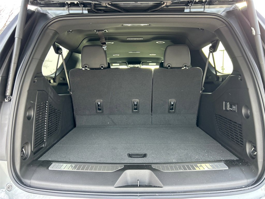 2026 GMC YUKON XL - Image 35