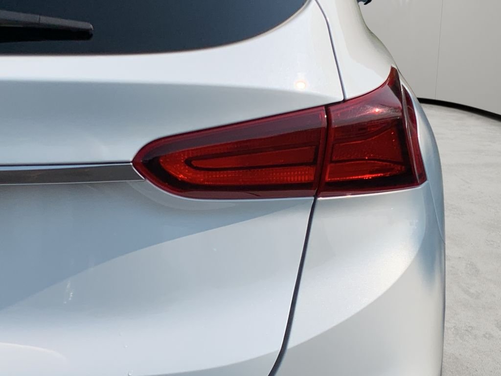2020 Hyundai Santa Fe SE - Photo 13