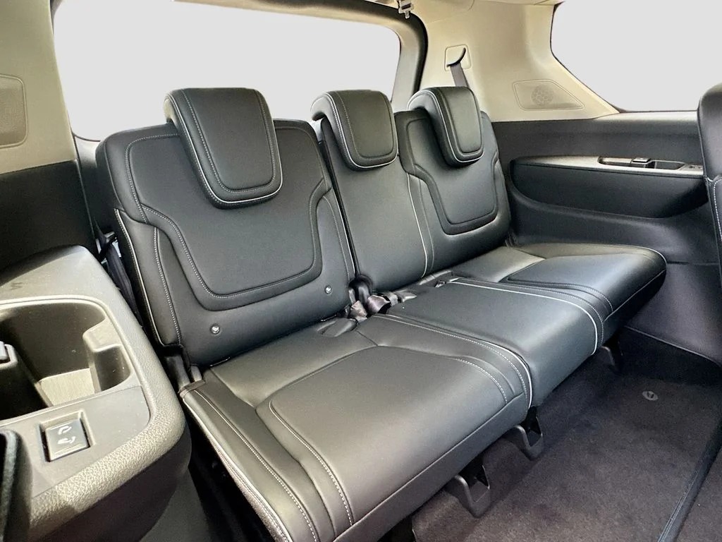 New 2027 BLACK OBSIDIAN INFINITI Luxe 4WD image 29