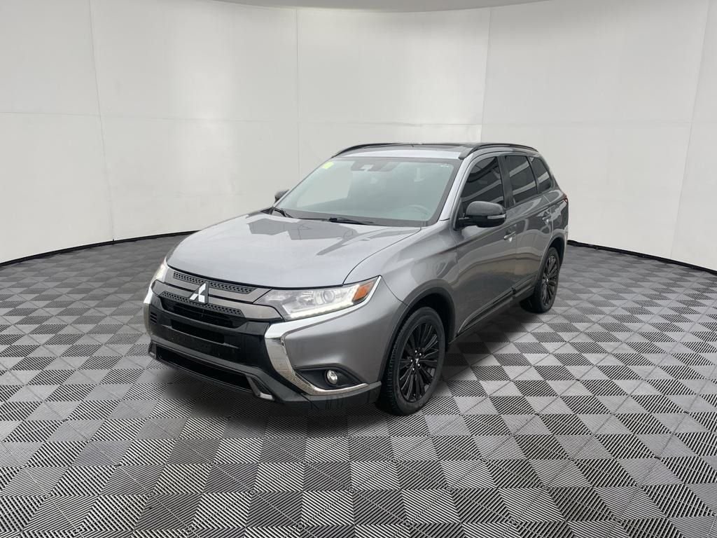Used 2020 Mitsubishi Outlander LE with VIN JA4AZ3A31LZ034995 for sale in Jefferson, OH