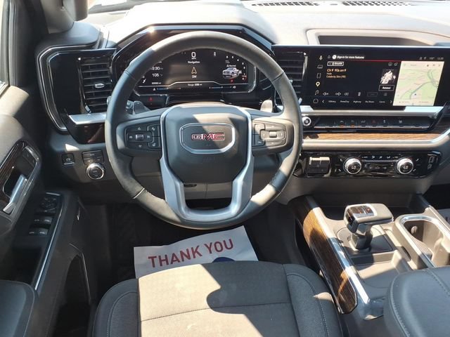 Used 2025 Onyx Black GMC Elevation image 5