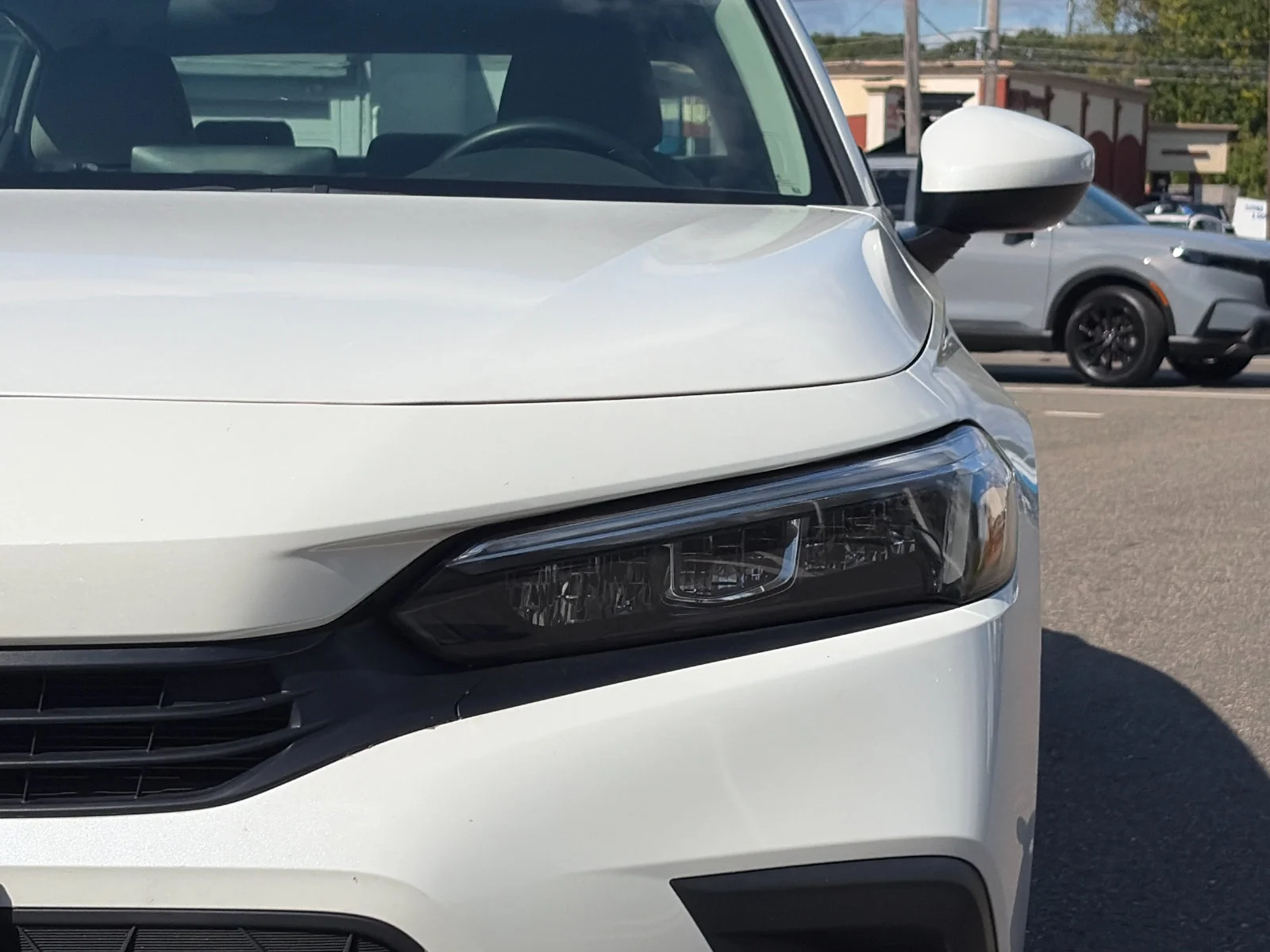 Used 2024 Platinum White Pearl Honda EX image 9
