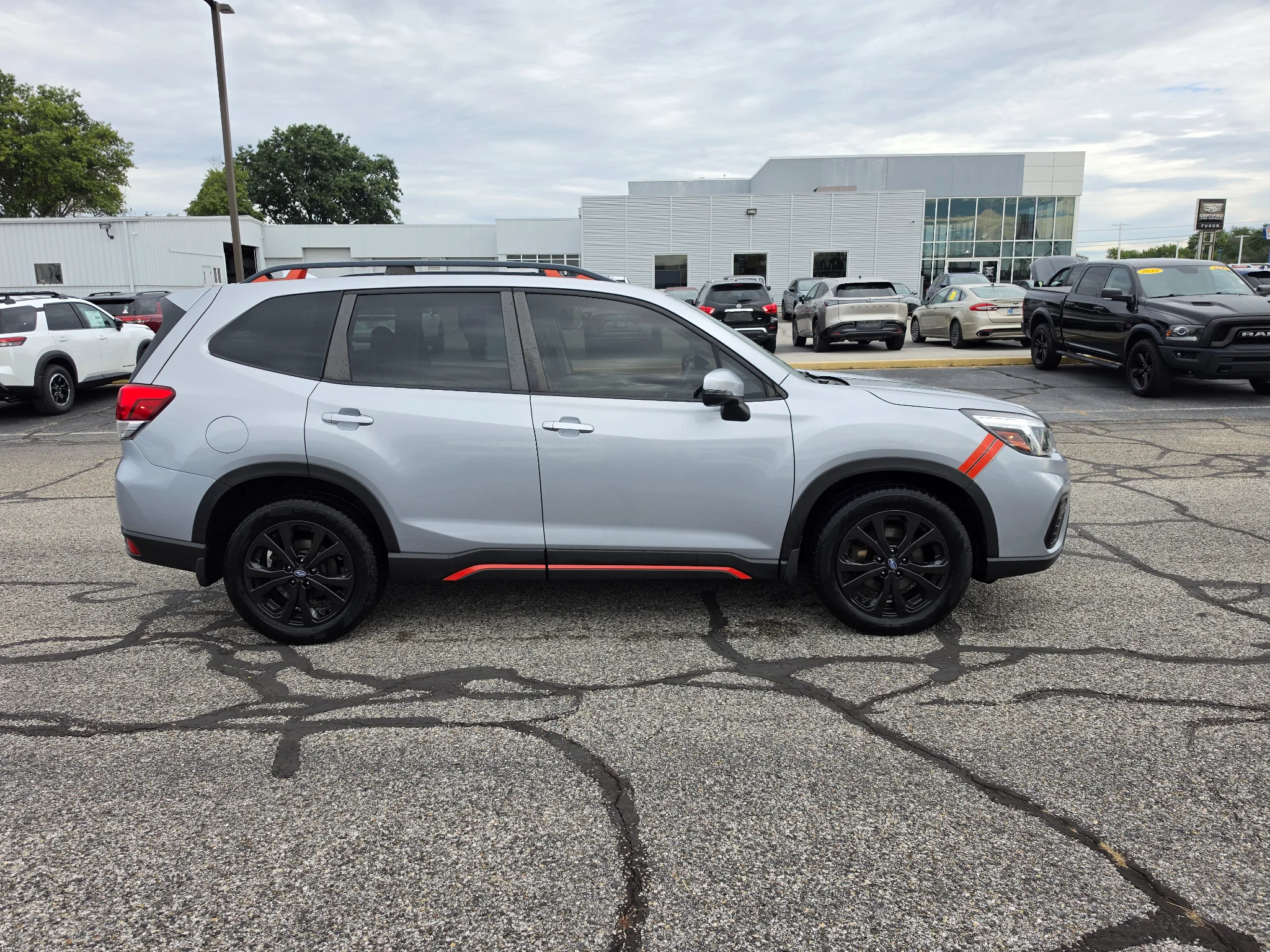 Used 2020 Ice Silver Metallic Subaru Sport image 5